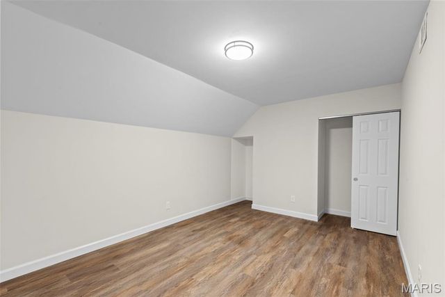 1494 Royal Springs Drive, Sunset Hills, MO 63122