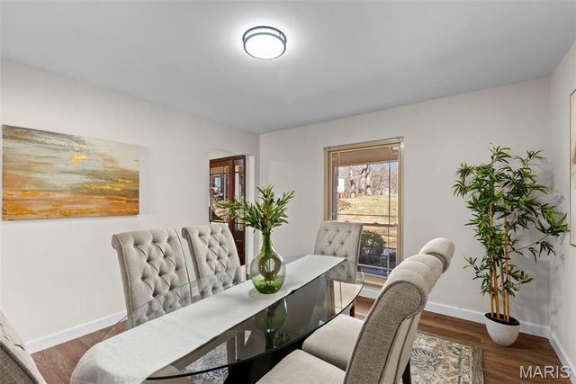 1494 Royal Springs Drive, Sunset Hills, MO 63122