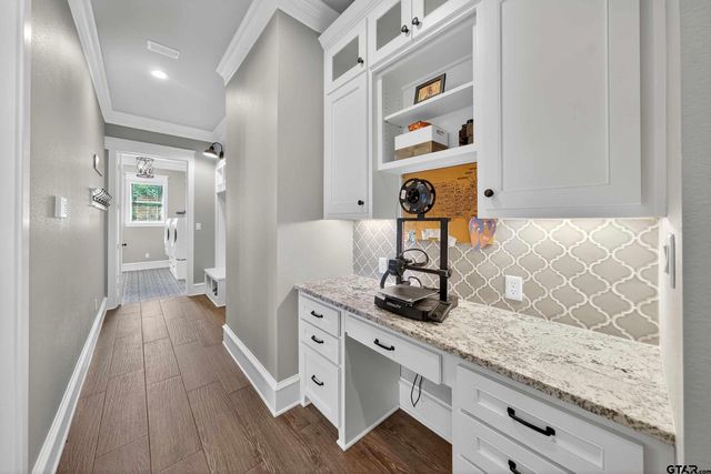 11855 County Road 1169, Tyler, TX 75703