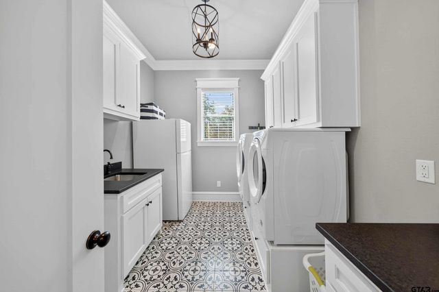 11855 County Road 1169, Tyler, TX 75703