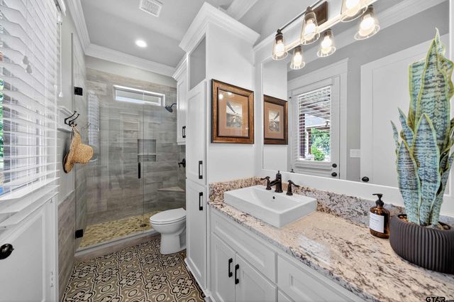 11855 County Road 1169, Tyler, TX 75703