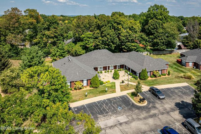 7209 Briscoe Vista Way, Louisville, KY 40228