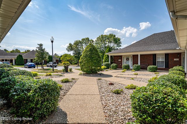 7209 Briscoe Vista Way, Louisville, KY 40228