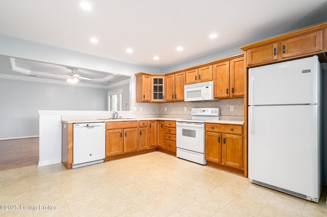 7209 Briscoe Vista Way, Louisville, KY 40228