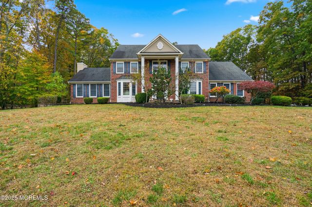 12 Risa Benjamin Way, Freehold, NJ 07728