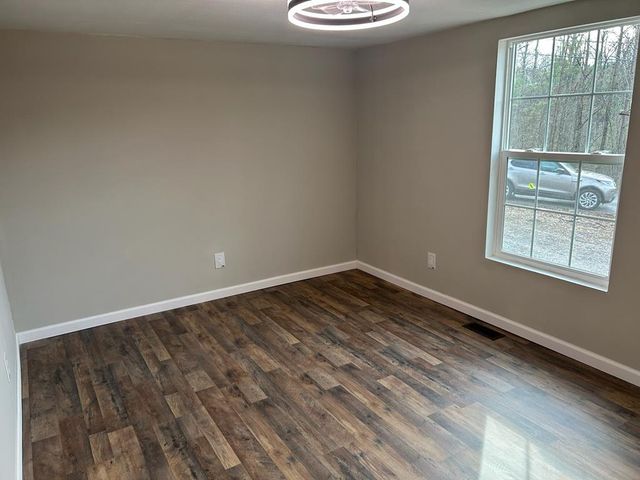 612 Wooded Hills Drive, Dalton, GA 30721