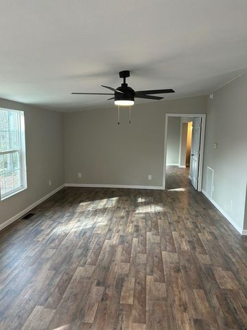 612 Wooded Hills Drive, Dalton, GA 30721