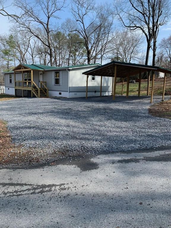 612 Wooded Hills Drive, Dalton, GA 30721