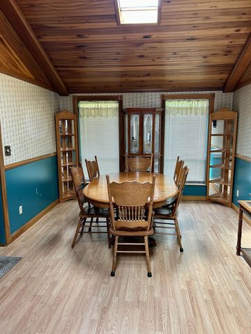 309 Sansom Ave., Wayne, WV 25570