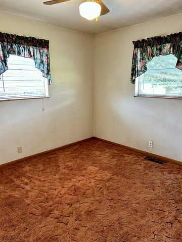 309 Sansom Ave., Wayne, WV 25570