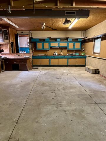 309 Sansom Ave., Wayne, WV 25570