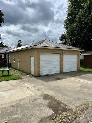 309 Sansom Ave., Wayne, WV 25570