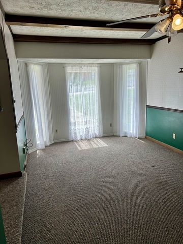 309 Sansom Ave., Wayne, WV 25570