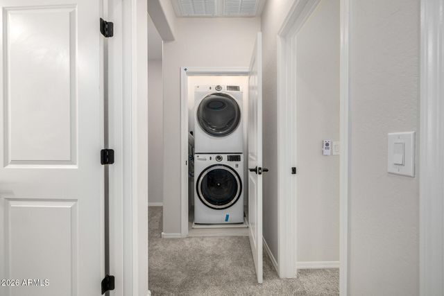 1850 E BERNIE Lane 102, Gilbert, AZ 85295