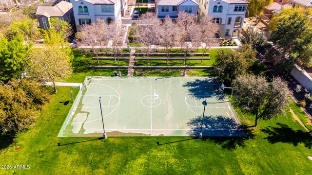 1850 E BERNIE Lane 102, Gilbert, AZ 85295