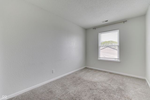 2886 Fieldstone Court, Franklin, IN 46131