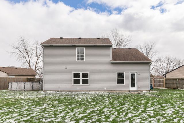 2886 Fieldstone Court, Franklin, IN 46131