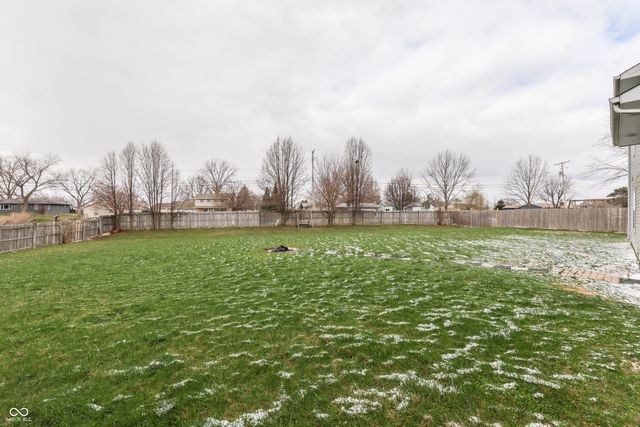 2886 Fieldstone Court, Franklin, IN 46131