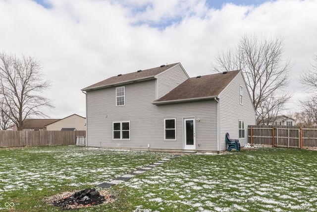 2886 Fieldstone Court, Franklin, IN 46131