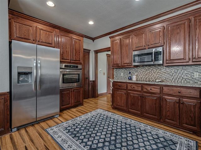 2504 Harrington Court, Norman, OK 73069