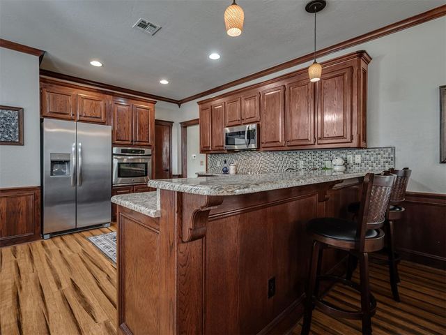 2504 Harrington Court, Norman, OK 73069