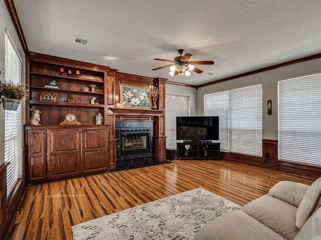 2504 Harrington Court, Norman, OK 73069