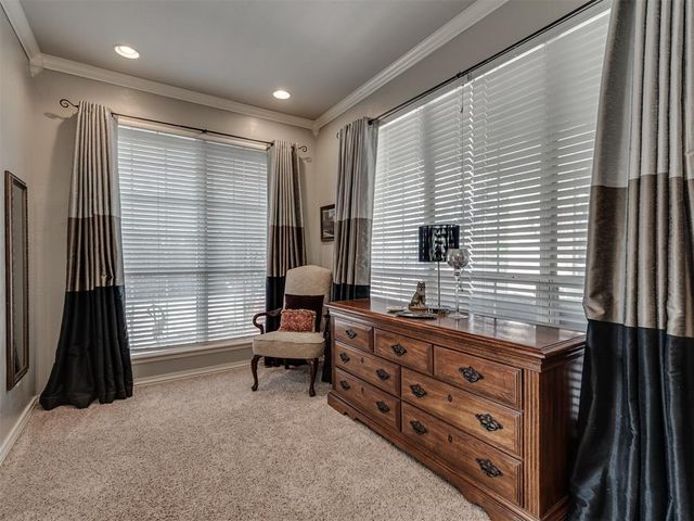 2504 Harrington Court, Norman, OK 73069