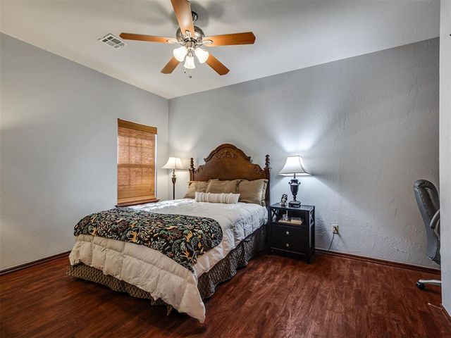 2504 Harrington Court, Norman, OK 73069