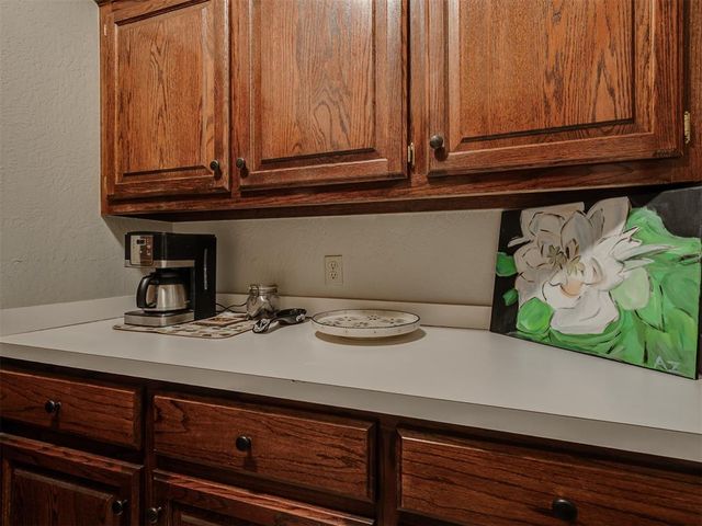 2504 Harrington Court, Norman, OK 73069