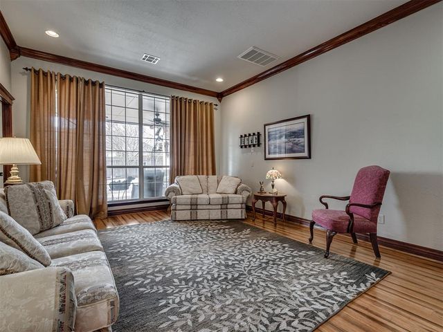 2504 Harrington Court, Norman, OK 73069