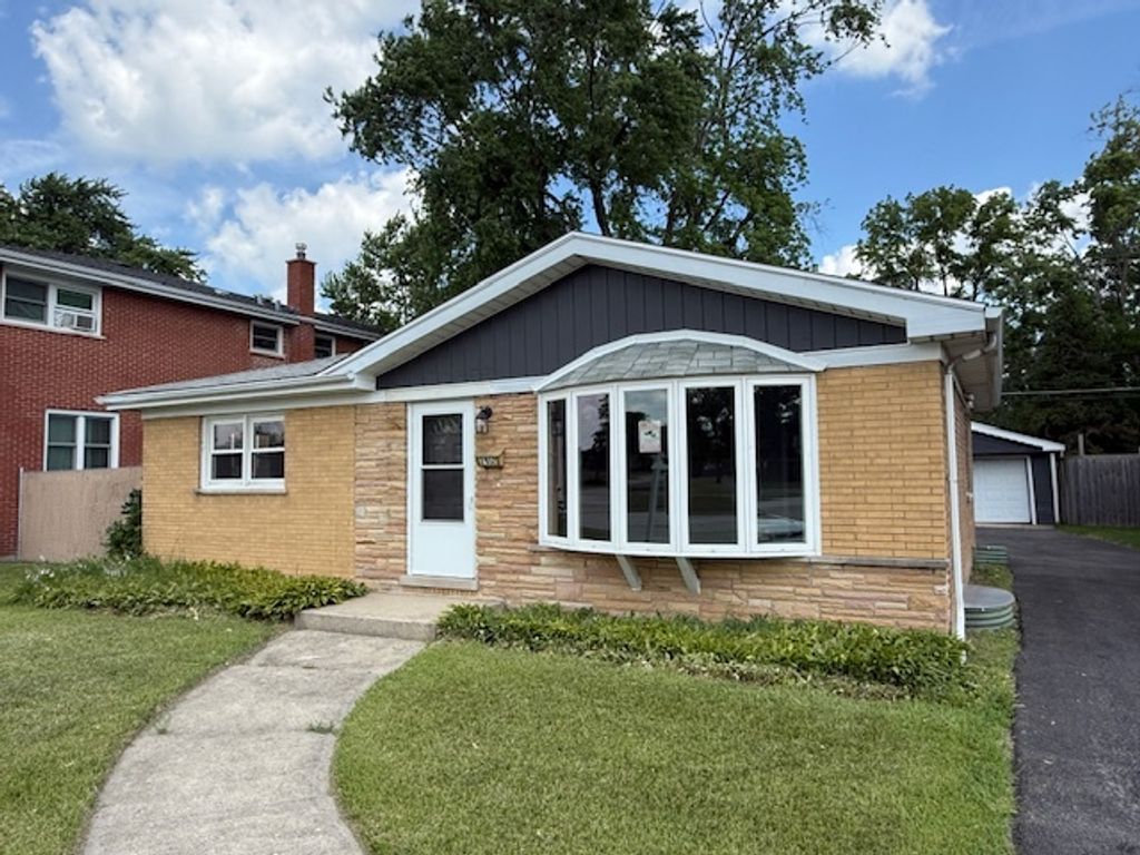 2912 175th Street, Hazel Crest, IL 60429