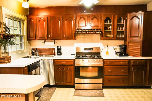 4301 Garden Dr Drive, Knoxville, TN 37918