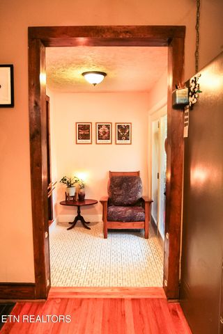 4301 Garden Dr Drive, Knoxville, TN 37918