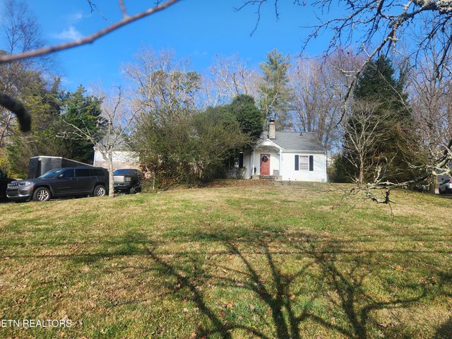 4301 Garden Dr Drive, Knoxville, TN 37918