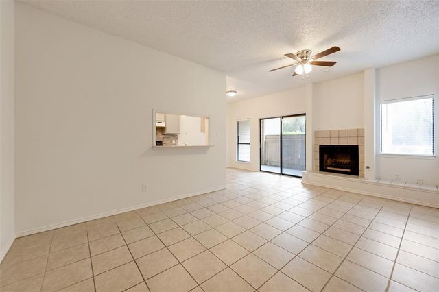 9100 Mountain Ridge DR 105, Austin, TX 78759