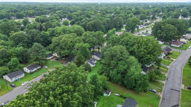 2703 Norfolk St, Hopewell, VA 23860