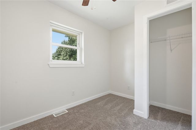 4432 Sherman Street NE, Cedar Rapids, IA 52402
