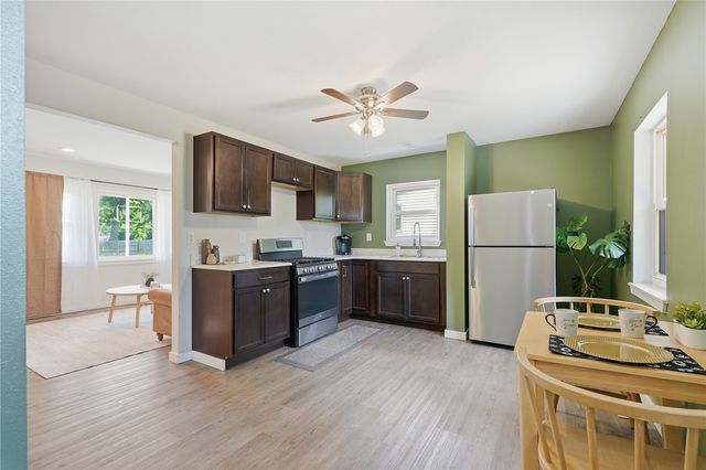 4432 Sherman Street NE, Cedar Rapids, IA 52402