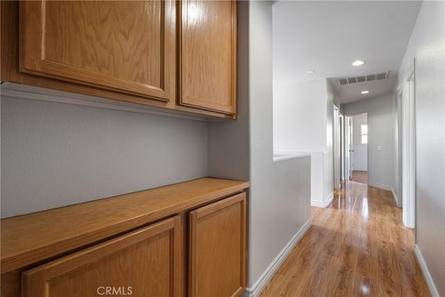 9193 Burnet Avenue, North Hills, CA 91343
