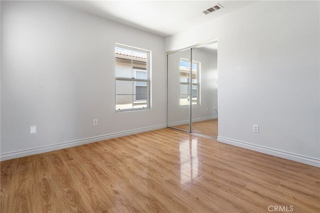 9193 Burnet Avenue, North Hills, CA 91343