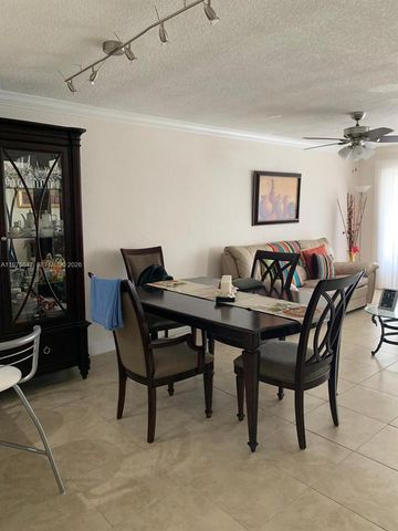 329 SE 3rd St 305S, Hallandale Beach, FL 33009