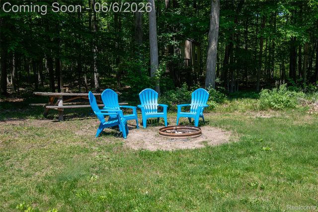 3957 Mill Lake Road, Orion Charter Township, MI 48360
