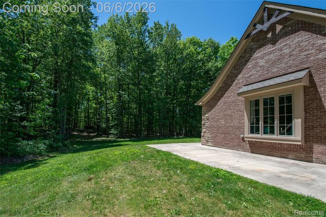 3957 Mill Lake Road, Orion Charter Township, MI 48360