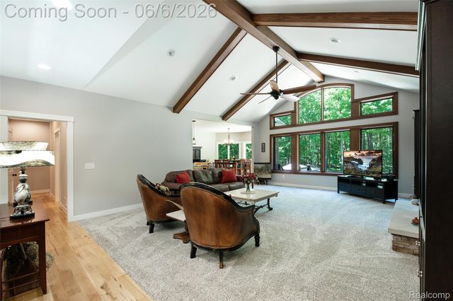 3957 Mill Lake Road, Orion Charter Township, MI 48360