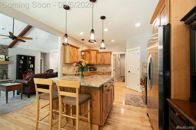 3957 Mill Lake Road, Orion Charter Township, MI 48360