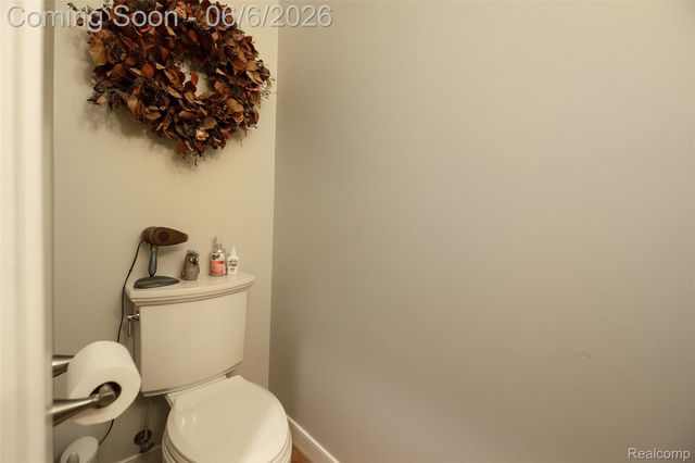 3957 Mill Lake Road, Orion Charter Township, MI 48360