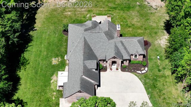 3957 Mill Lake Road, Orion Charter Township, MI 48360