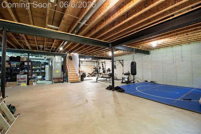 3957 Mill Lake Road, Orion Charter Township, MI 48360