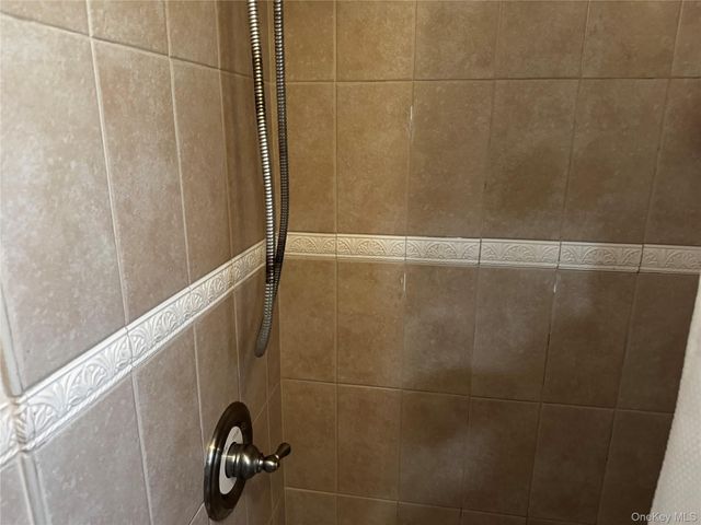 39 Sengstacken Drive, Stony Point, NY 10980