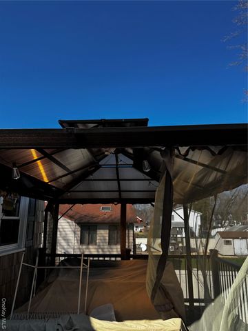 39 Sengstacken Drive, Stony Point, NY 10980